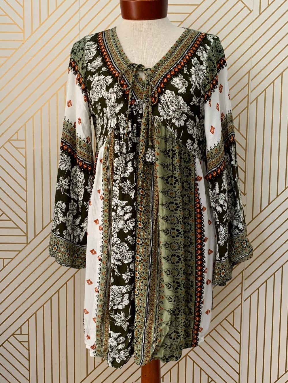 Etc. Y2K Boho Floral Babydoll Dress  striped Cottagecore bell sleeves rustic L